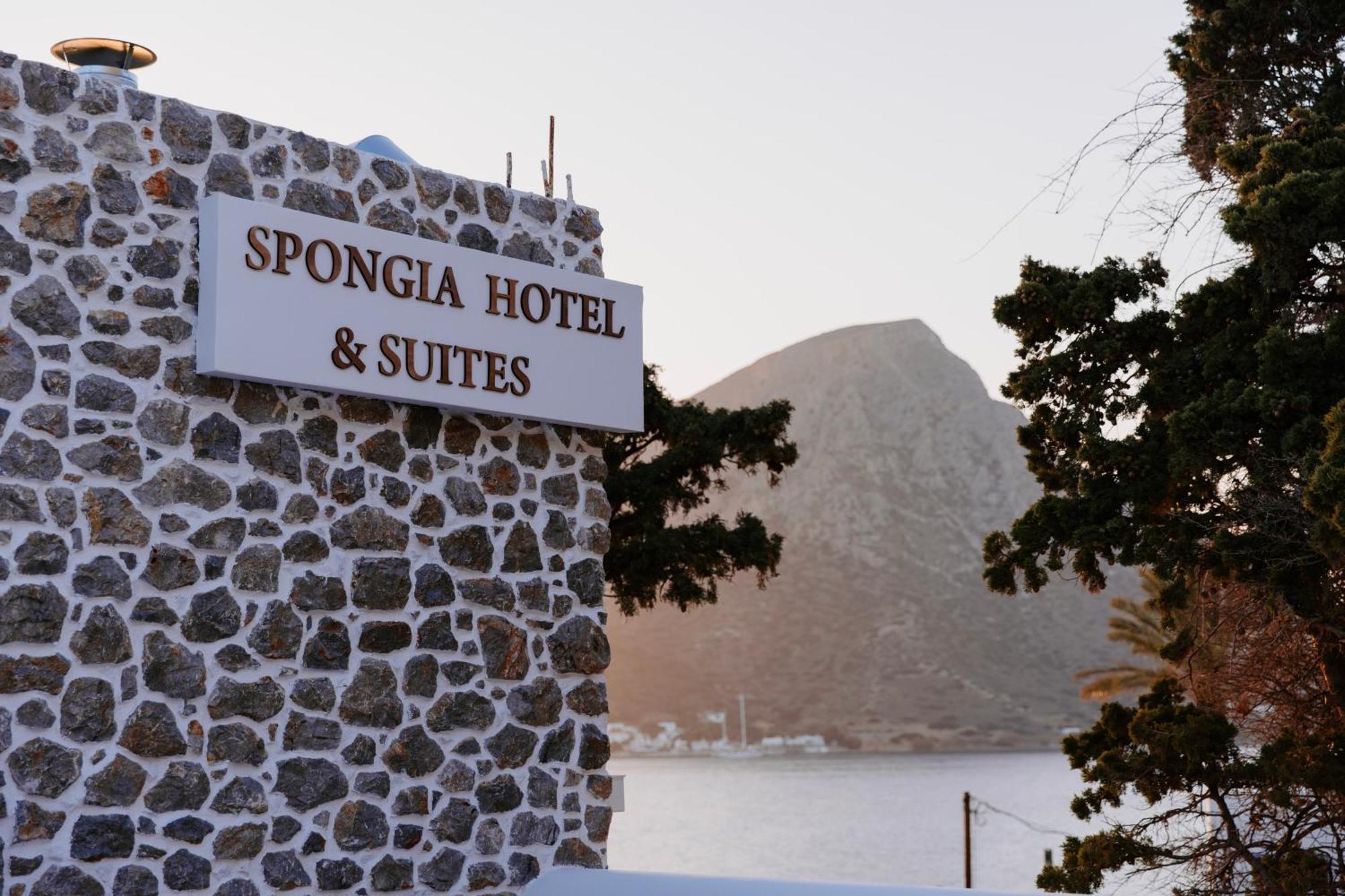 Spongia Hotel Suites & Spa Myrties Luaran gambar