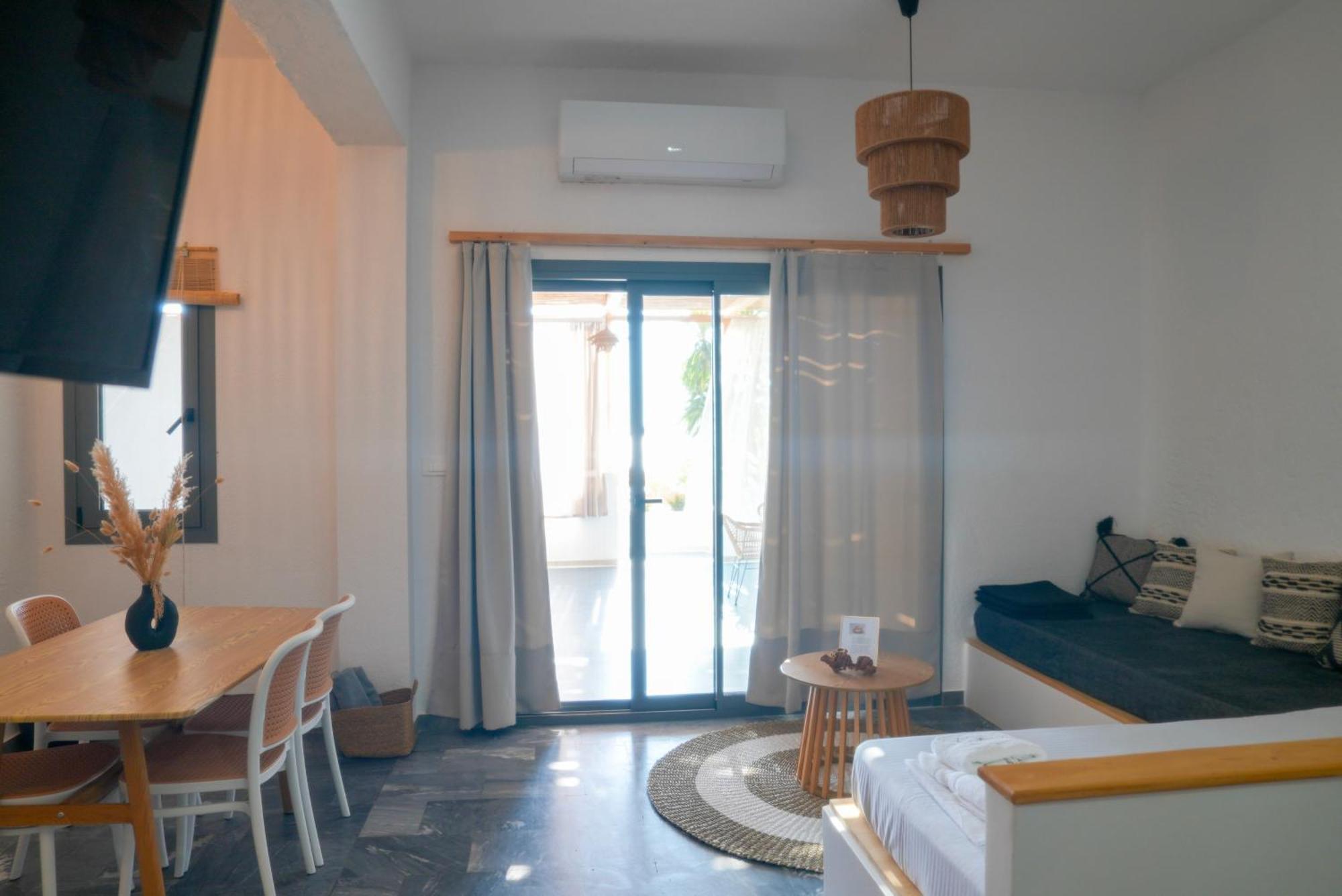 Spongia Hotel Suites & Spa Myrties Luaran gambar